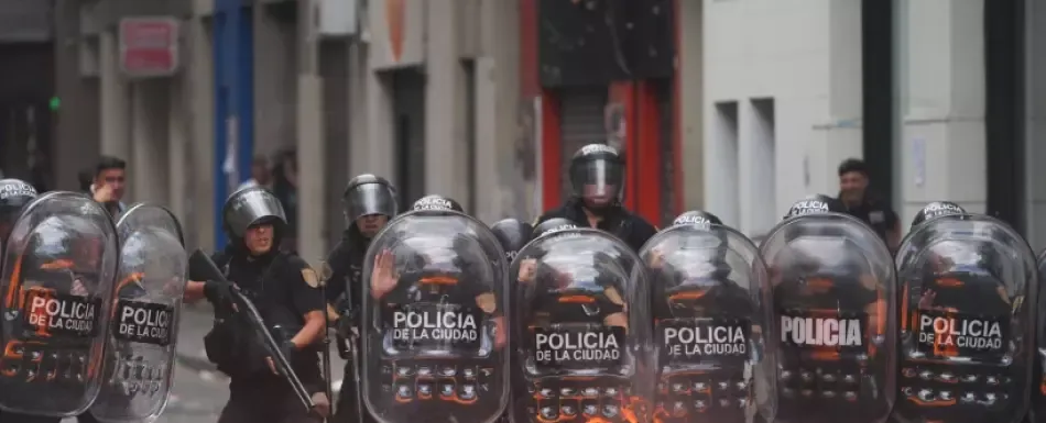 Senado argentino debate la reforma laboral de Milei