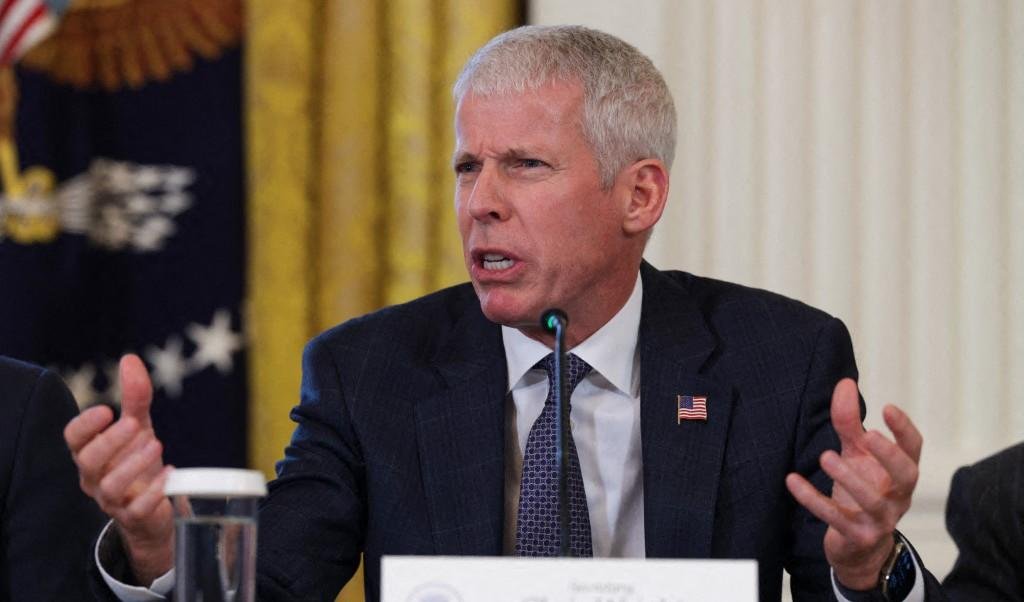 El secretario de Energía de EE. UU. llega a Venezuela para reunirse con Delcy Rodríguez