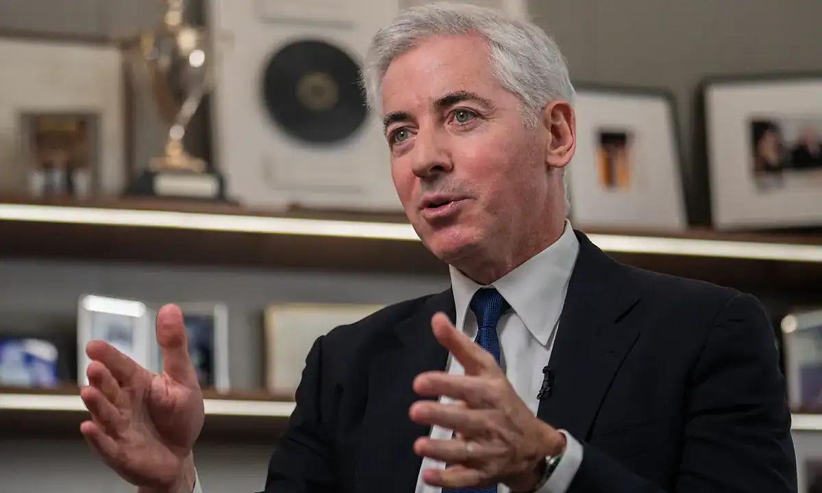 Tras ser criticado, Bill Ackman dona 10,000 dólares a familia de Alex Pretti, ultimado en Mineápolis