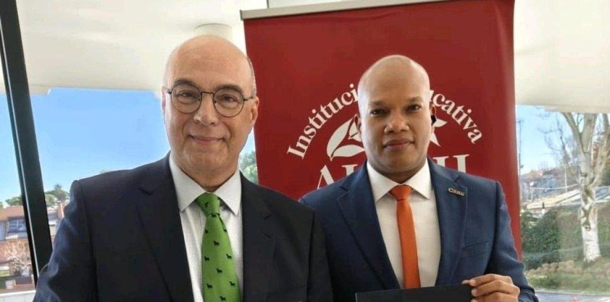 CAESCO y ALEPH crean programas educativos para afrontar desafíos en comunicación política