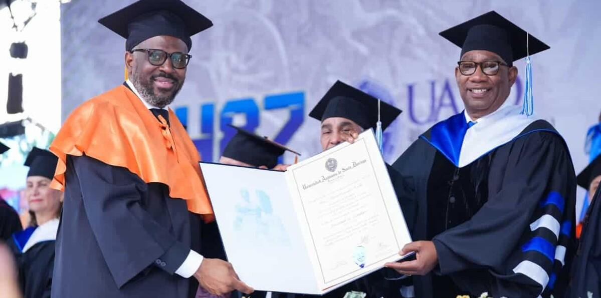 UASD inviste 2,366 nuevos profesionales en un acto dedicado a Matías Ramón Mella