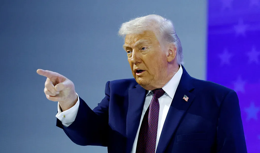 Trump dice conversaciones con Irán siguen sin «interrupción»