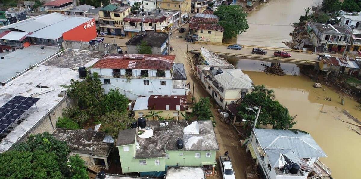 El Ministerio de Salud refuerza asistencia tras desbordamiento de río en Gaspar Hernández