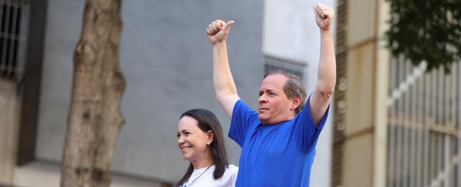 Excarcelan a dos aliados de María Corina Machado