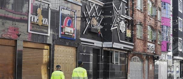 Un muerto y trece heridos por la explosión de una granada en un barrio céntrico de Bogotá