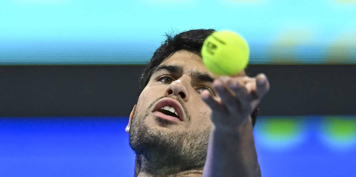 El invicto Carlos Alcaraz apunta al triplete en Indian Wells ante Jannik Sinner y Novak Djokovic