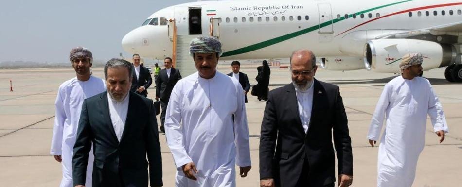 Irán descarta negociaciones con EEUU si no cesan las amenazas