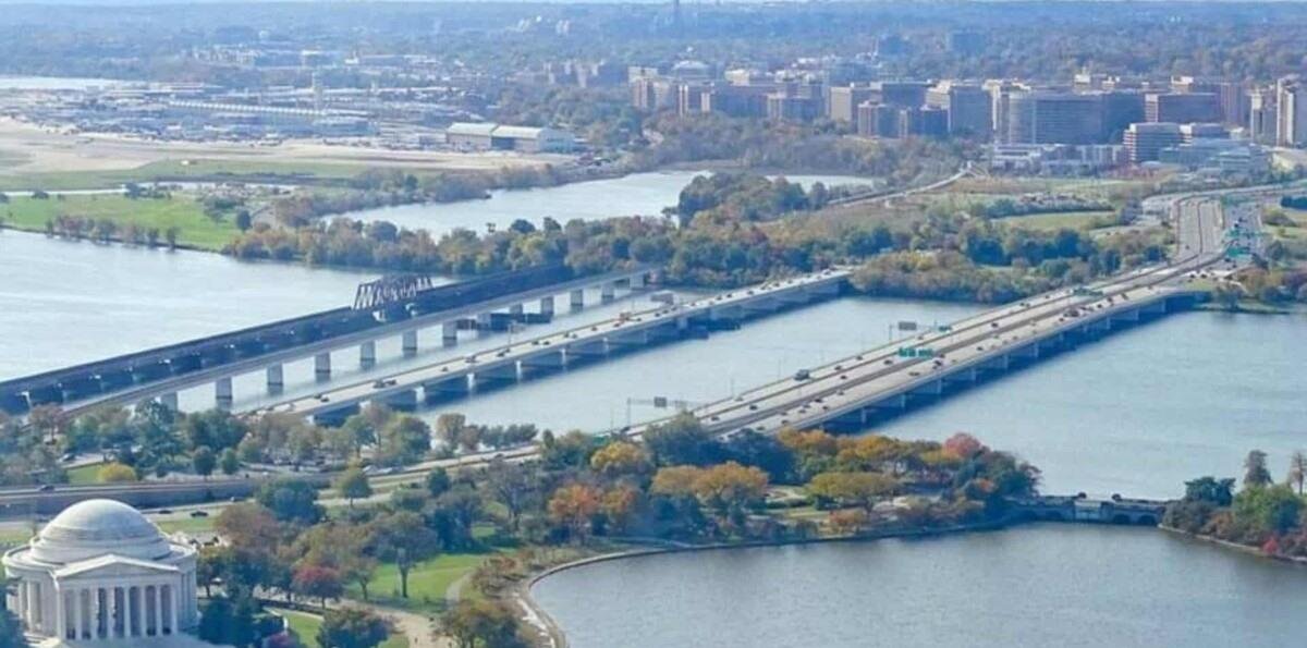 Washington declara emergencia por derrames residuales en el río Potomac