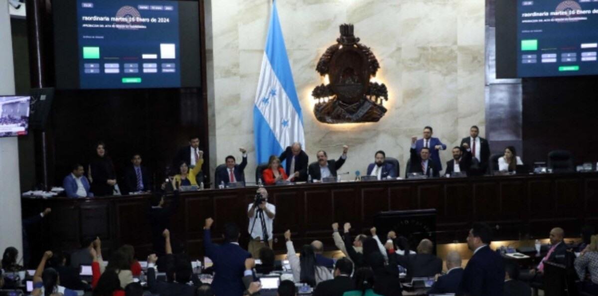 Congreso de Honduras avala pruebas antidrogas para diputados