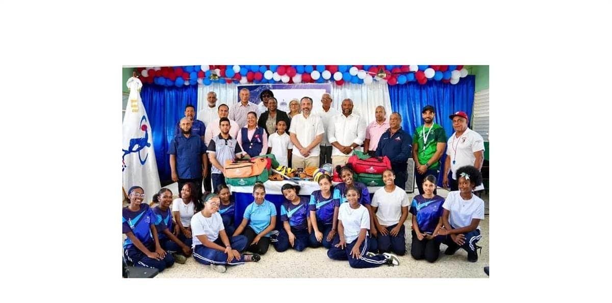 Inefi remoza instalaciones deportivas en Miches