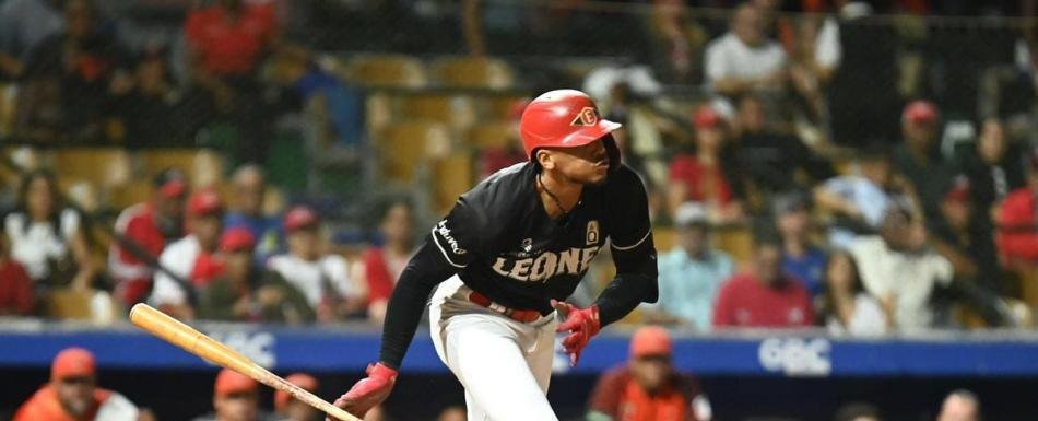 Escogido retiene a González, Brito, Cordero, Marmolejos y Colomé