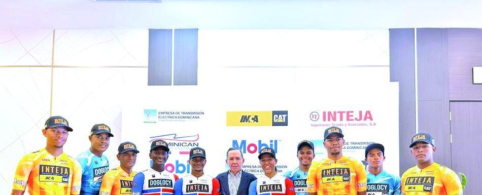 Presentan el equipo Inteja que accionará en la Vuelta Ciclista Independencia