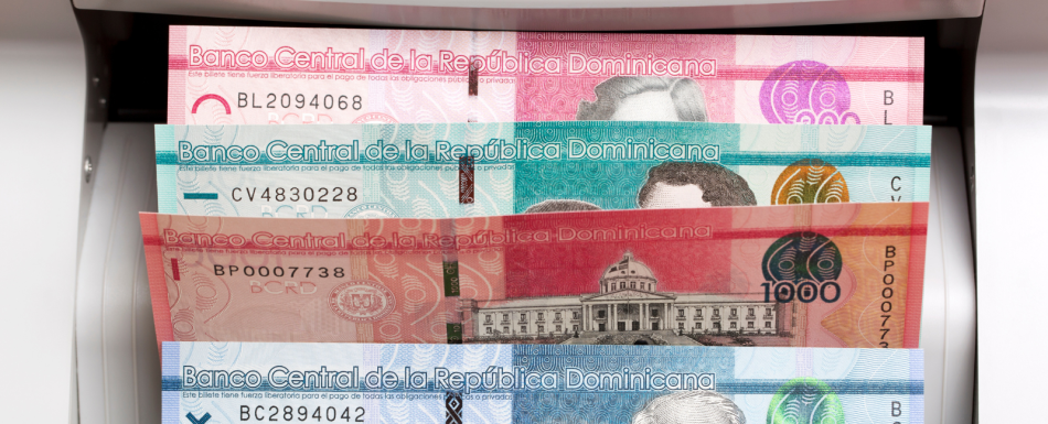 ¿Cuántos aumentos se han aplicado al salario mínimo del sector privado no sectorizado?