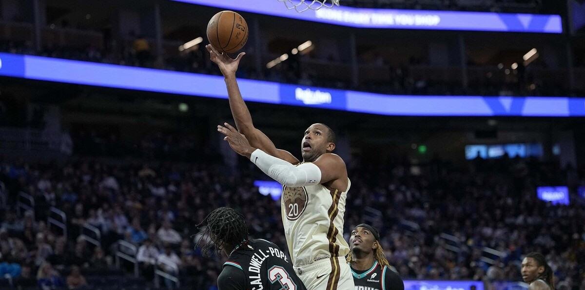 Al Horford anota seis triples, Warriors superan a los Nuggets