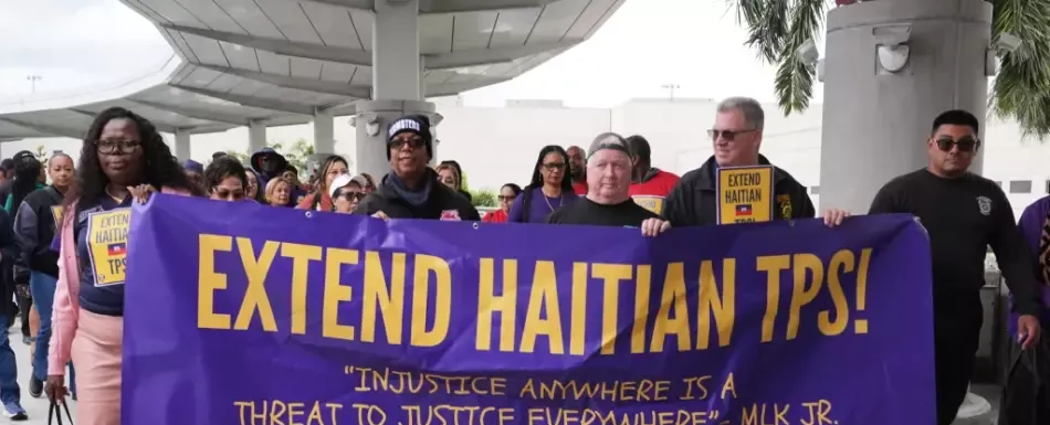 Jueza mantiene fallo protege a los haitianos en EE.UU.