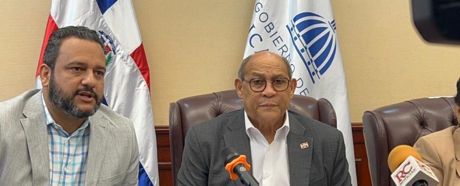 Mescyt abre la convocatoria de becas nacionales