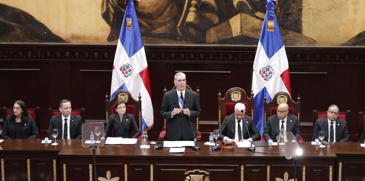 Cuevas del Pomier y cierre de vertederos: Abinader expone resultados ambientales