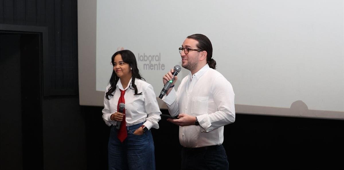 Presentan la iniciativa social "Mi primera corbata"