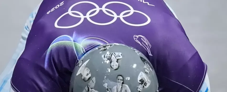 El COI descalifica a Heraskevich por su casco memorial e indigna a Ucrania