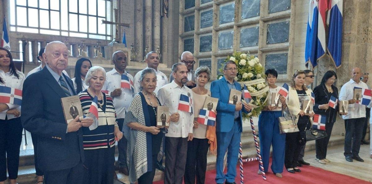 Invita juventud emular valor patrio héroe de Abril