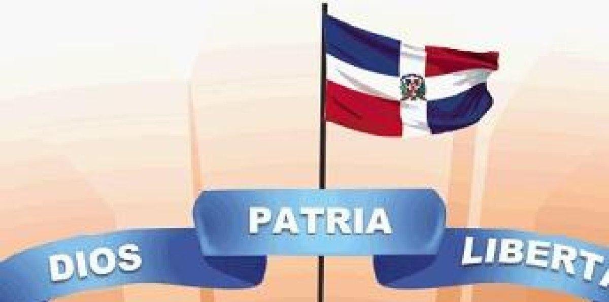 Debemos tener siempre presente a Dios, Patria y Libertad