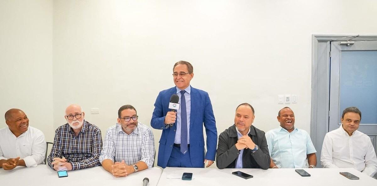 Federaciones deportivas reiteran compromiso con éxito de Santo Domingo 2026