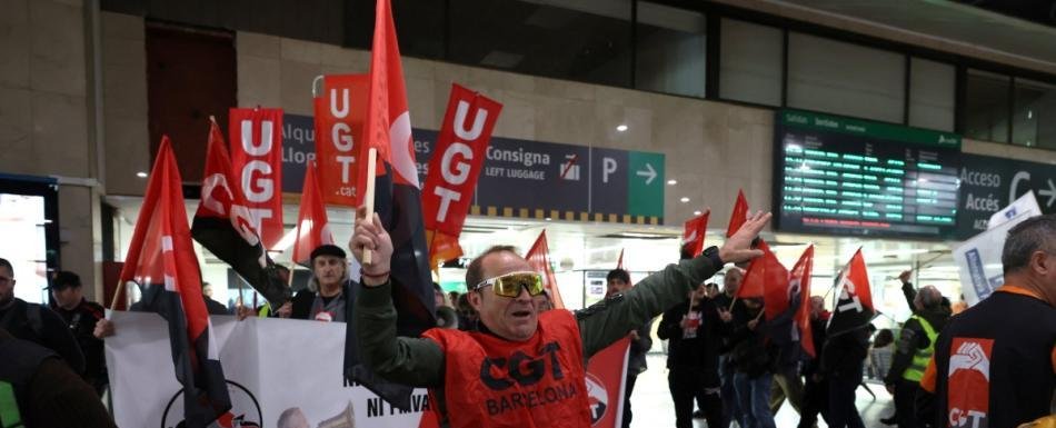 Accidentes ferroviarios en España provocan huelga de tres días en el personal de trenes