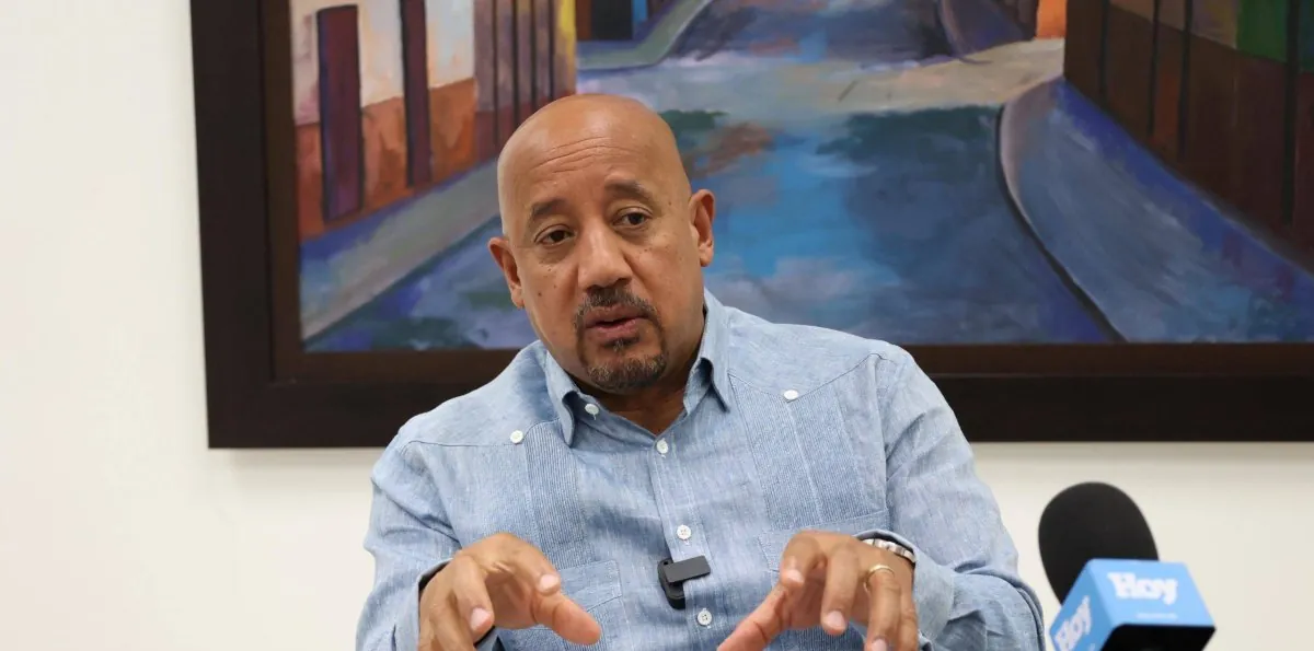Brian DePeña desafía presión por cargos federales: “No voy a renunciar a mi posición como alcalde de Lawrence”