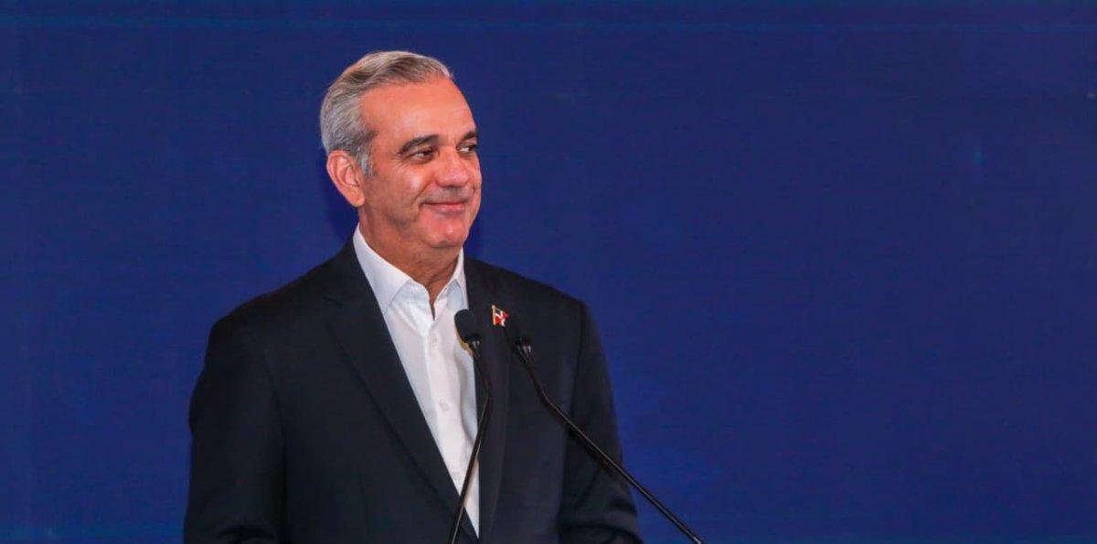 Suspenden rueda de prensa de Luis Abinader sobre Puerto Espacial Comercial tras apagón masivo