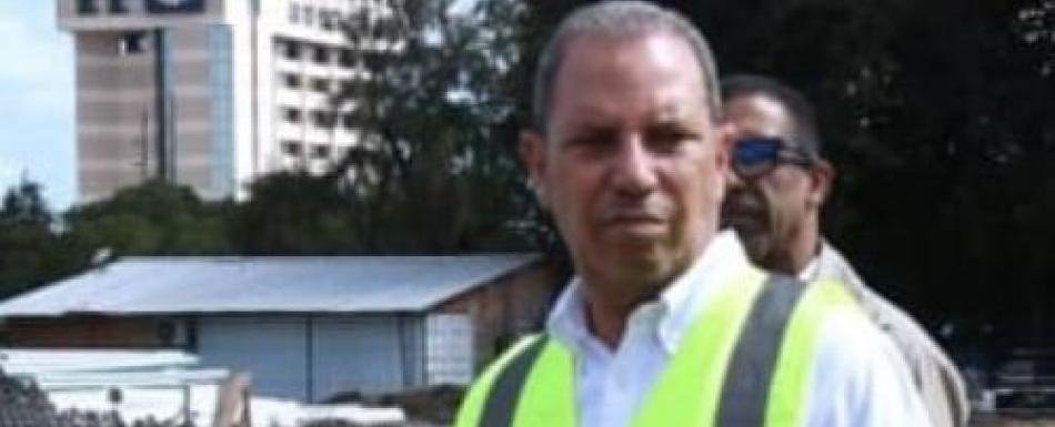 Bautista es el presidente de la Comisión de Infraestructura del béisbol y el softbol