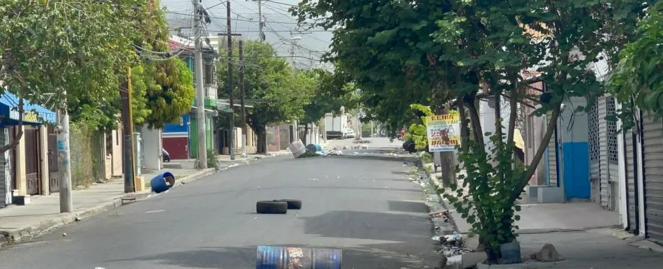 Paro causa cierre de comercio en pueblos del Cibao