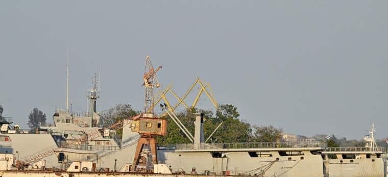 Allegados de uno de los tripulantes muertos en Cuba dicen que planeaba una "misión armada"