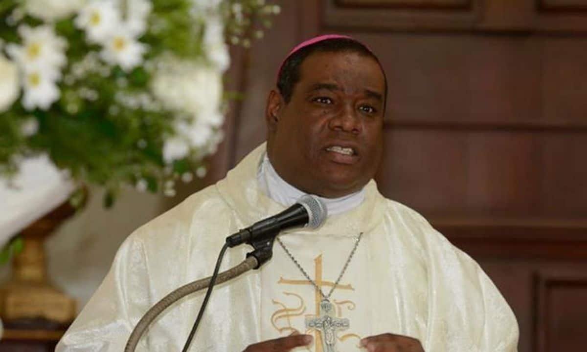 Castro Marte llama a conversión y denuncia "pecado social" al iniciar la Cuaresma