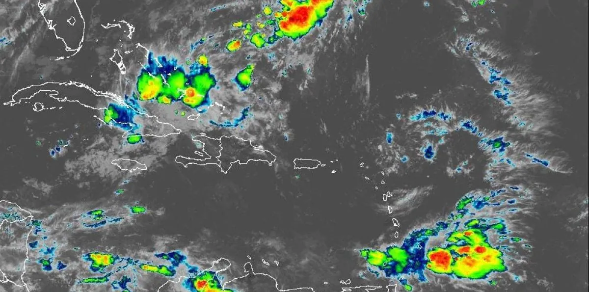 Atentos a la tarde: vaguada provocará aguaceros en varias provincias