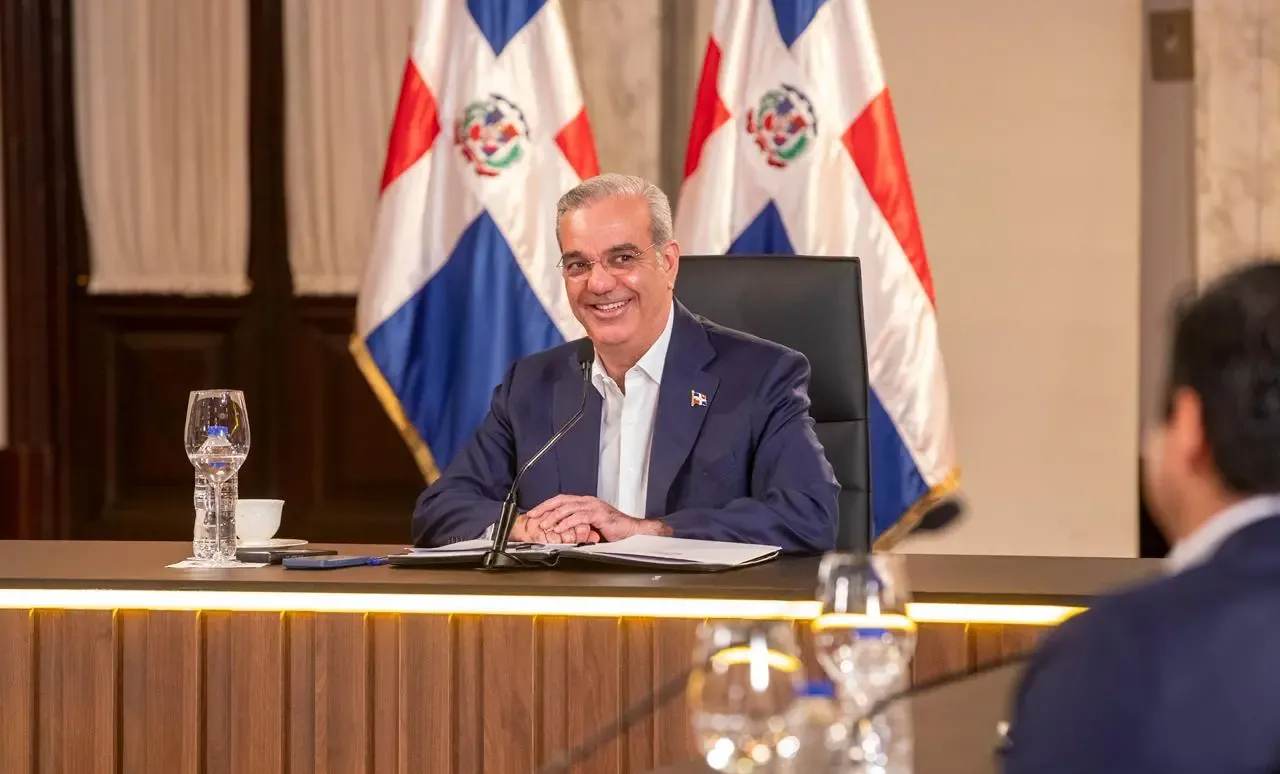 Abinader anuncia ampliación del Acueducto del Cibao Central y solución a la distribución de agua en SD