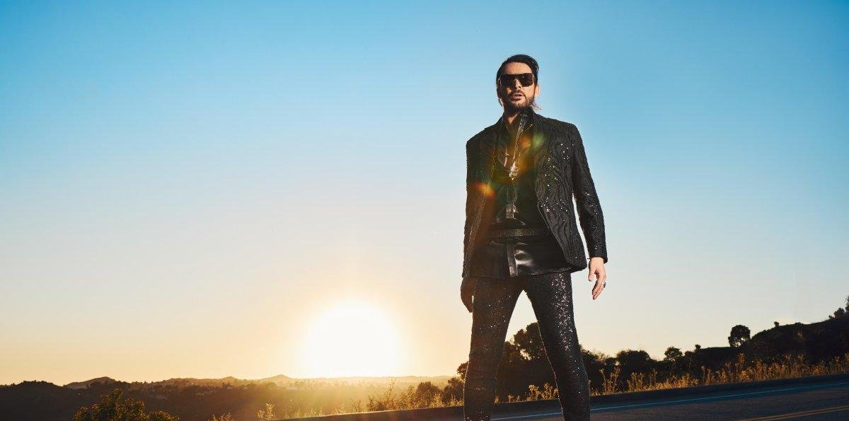 Beto Cuevas regresa a Santo Domingo con su concierto acústico