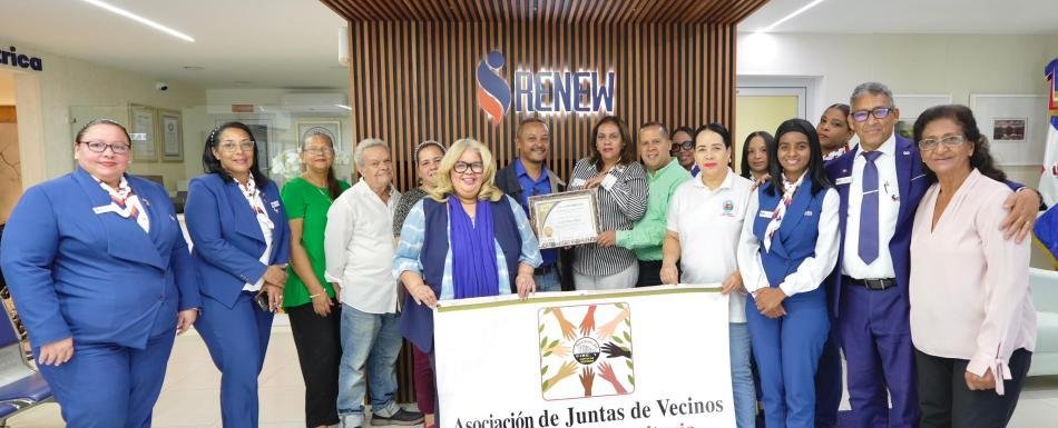 Centro de Terapia Física y Rehabilitación Renew recibe reconocimiento