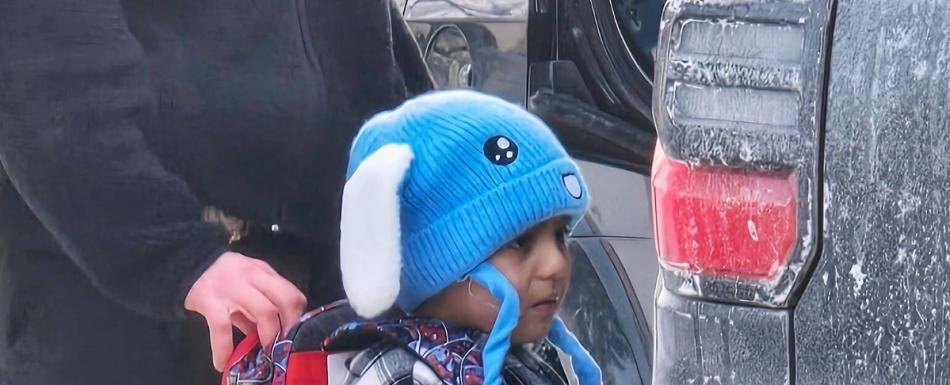 Niño ecuatoriano y su padre están libres y de vuelta en Minnesota