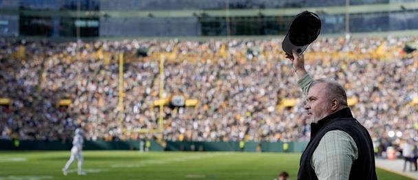 Los Steelers contratan al entrenador Mike McCarthy