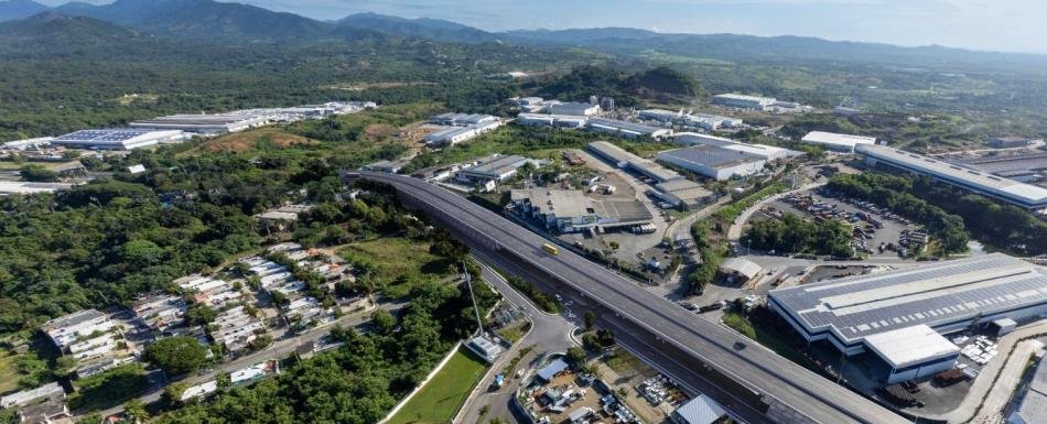 Licitarán construcción de elevados en los kilómetros 17 y 22 de la Autopista Duarte