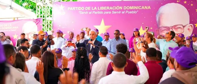 Danilo Medina estima reforma fiscal encarecerá costo de vida