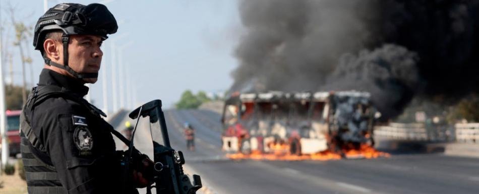 México sacudido por la violencia después de la muerte del narco "El Mencho" Oseguera