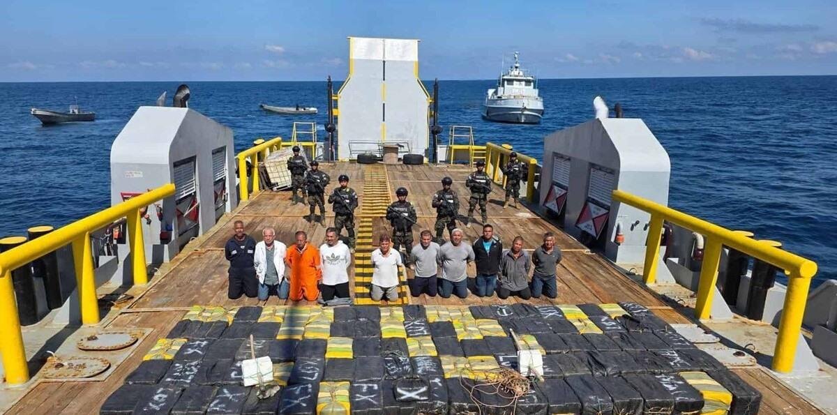 Nayib Bukele anuncia El Salvador incauta cargamento de cocaína más grande de la historia del país