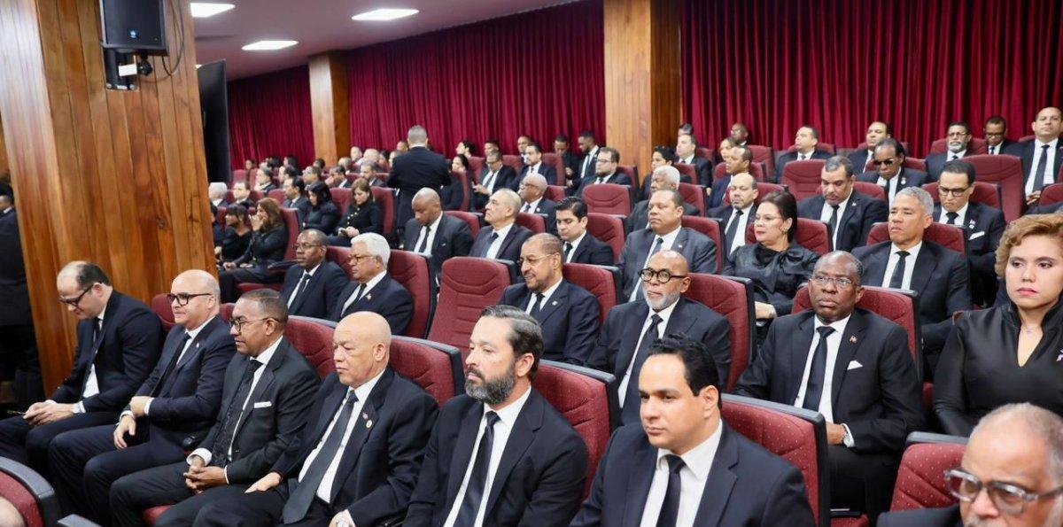 Luis Abinader instruye al ERPP a recuperar todos los recursos robados en actos de corrupción