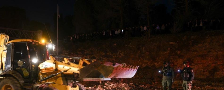 Países del Golfo se reservan el derecho a responder a "agresión" iraní