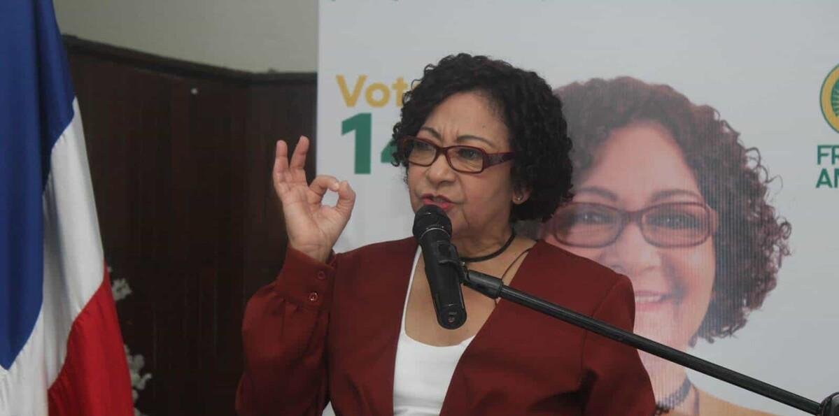 Frente Amplio niega que funcionarios designados sean miembros del partido