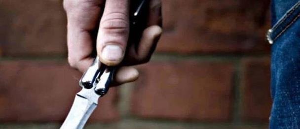 Vecinos evitan una tragedia mayor: mujer sobrevive al ataque de su pareja en Dajabón