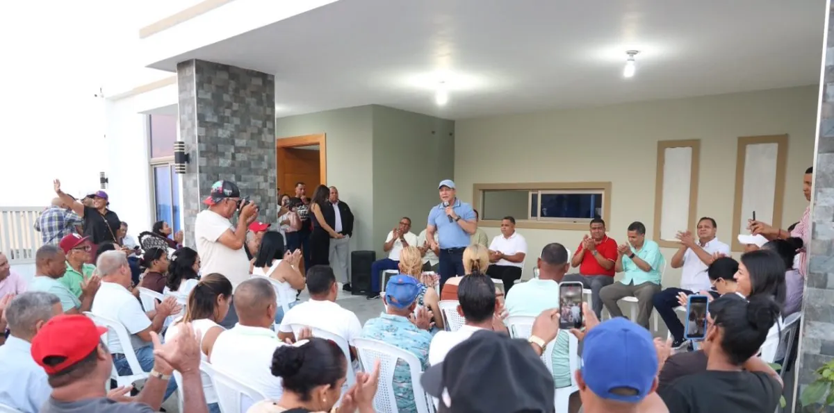 Abel Martínez promete un gobierno cercano a la gente
