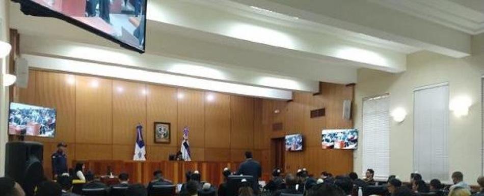 Tribunal recesa juicio Coral tras emergencia médica de imputado