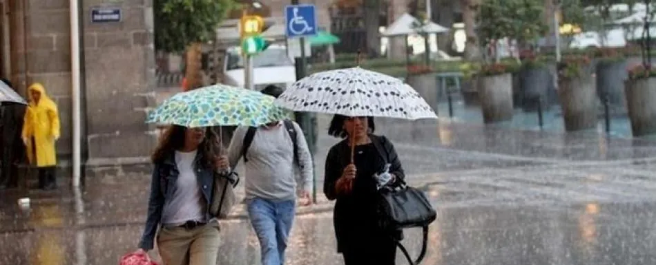 Vaguada provocará lluvias este lunes